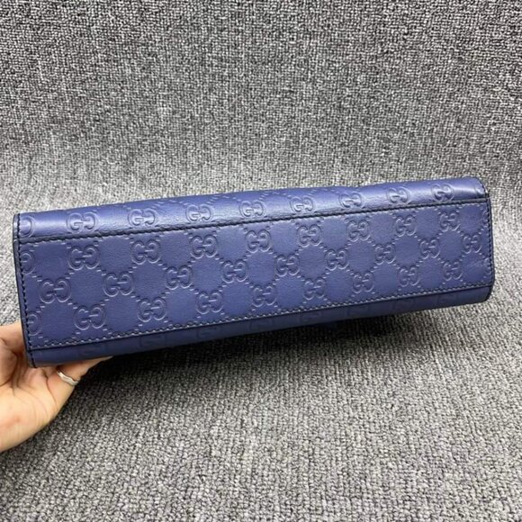 100% Authentic Gucci Emily Guccissima Medium Shoulder Bag - Picture 4 of 15